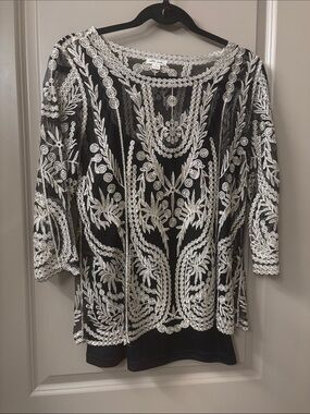 Ultra Pink Black Tunic with White Embroidered Lace Overlay